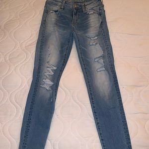 American eagle ripped jeggings